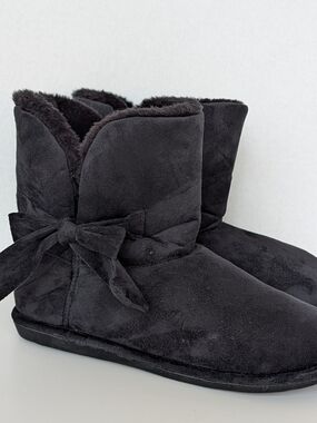 Steve Madden Black Faux-Suede Bootie With Side Tie